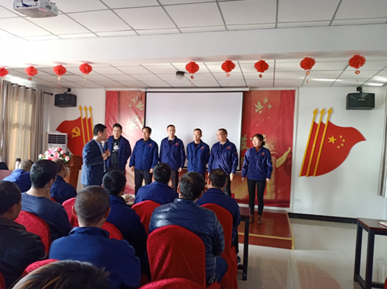 1701828575339629.jpg 1701828324645.jpg