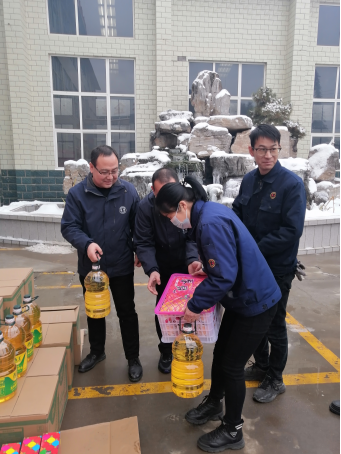 1702196742713491.jpg 1702196600457.jpg