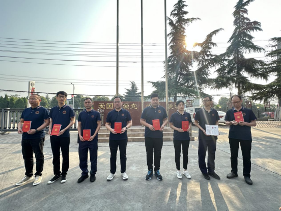 1702283403985254.jpg 1702283280050.jpg